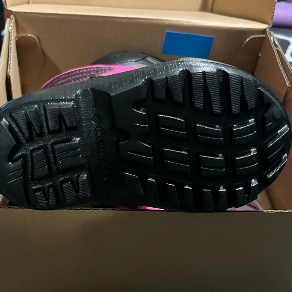 NWT Columbia Youth Powderbug Snowlite Waterproof Snow Boot, Pink Ice/Moonvista